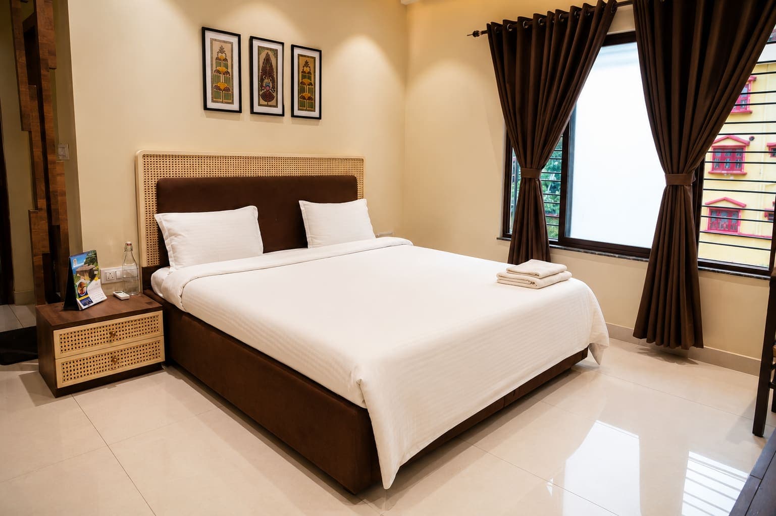 Siliguri deluxe king room